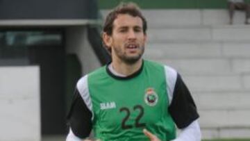 <b>CERCA. </b>Stuani es el delantero que podría cerrar la plantilla.