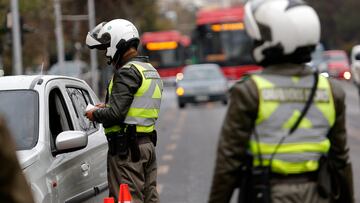 Restricción vehicular, 1 de agosto: autos que no pueden circular en Santiago y calendario de agosto