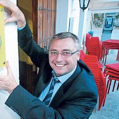 La divertida teoría de Michael Robinson sobre sus orígenes por la que se proclamaba gaditano