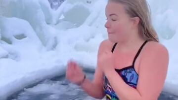influencer finlandesa hielo baño redes sociales bikini tiktok lago congelado elina makinen