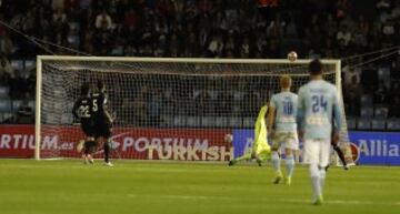 1-2. Guidetti anotó el primer gol.