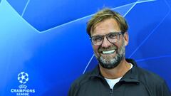Liverpool&#039;s German coach Jurgen Klopp smiles as he arrives for a press conference at San Paolo comunal stadium in central Naples on September 16, 2019, on the eve of the UEFA Champions League Group E football match Napoli vs Liverpool. (Photo by Andr