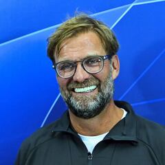 Klopp warns Liverpool's UCL stars against drugs, drinking and cars
