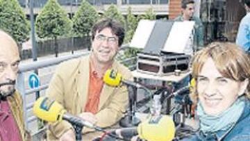 <b>EN PARÍS. </b>El equipo de 'La Ventana' realizó el programa desde las inmediaciones de Saint Denis.