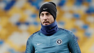 Soccer Football - Europa League - Chelsea Training - NSC Olympiyskiy, Kiev, Ukraine - March 13, 2019   Chelsea&#039;s Eden Hazard during training   REUTERS/Valentyn Ogirenko