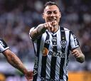 La dura lucha que iniciará Eduardo Vargas en Brasil: solo 5 cupos