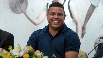 Ronaldo Nazário durante una conferencia de prensa.