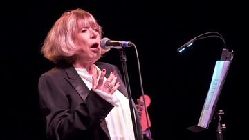 BERLIN, GERMANY - OCTOBER 19: British singer Marianne Faithfull performs live during a concert at the Admiralspalast on October 19, 2015 in Berlin, Germany. (Photo by Frank Hoensch/Redferns via Getty Images)