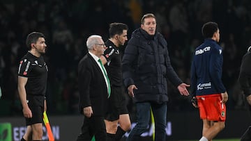 22/02/26 PARTIDO SEGUNDA DIVISION
RACING SANTANDER - BURGOS CF
RAMIS HABLANDO CON SAUL AIS