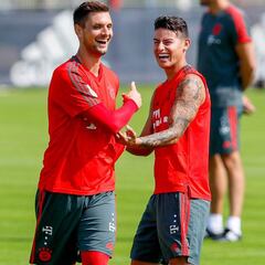 James suma sesiones de trabajo con Niko Kovac en el Bayern