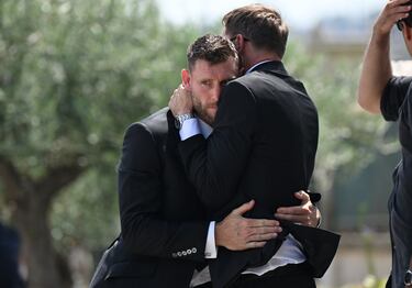 James Milner llega al funeral de Diogo Jota y su hermano André Silva en la Igreja Matriz de Gondomar el 5 de julio de 2025 en Gondomar, Portugal.