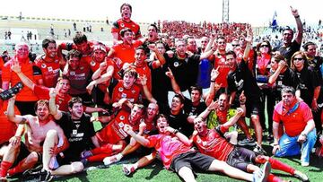 Celebración del primer ascenso del Mirandés a Segunda