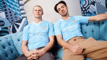 PUMA y el Manchester City presentan la nueva primera equipaci車n para la temporada 2023/24 que conmemora las dos d谷cadas del traslado del Club al Etihad Stadium. Rinde homenaje a las caracter赤sticas ic車nicas del Etihad Stadium y est芍 inspirada en la camiseta que el equipo us車 durante la primera temporada en su nuevo estadio.