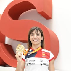 Así fue la visita de Sandra Sánchez a la redacción de AS