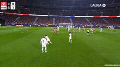 La pizarra de Ancelotti funciona: vean la jugada ensayada que remató Militao