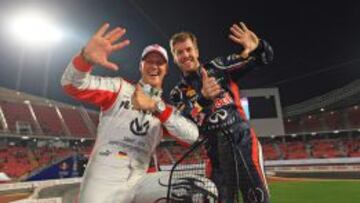Michael Schumacher y Sebastian Vettel, ganadores, por sexto año consecutivo, de la Copa de Naciones.
