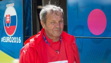 Slovakia's head coach Jan Kozak leaves a closed training session for the Slovakian national football team ahead of the Euro 2016 football tournament at Louis Darragon stadium in Vichy, central France, on June 8, 2016. / AFP PHOTO / JOE KLAMAR
