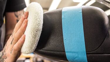 ¿Sabes restaurar los plásticos del coche? Este producto es clave