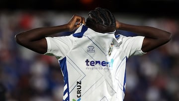 08/11/25 PARTIDO PRIMERA RFEF
TENERIFE - ATHLETIC DE BILBAO B FILIAL
TRISTEZA