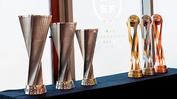 La RFEF presenta sus nuevos trofeos