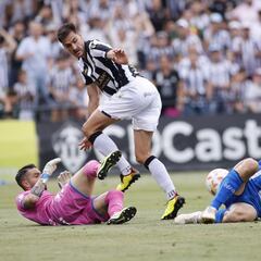 Oda al fútbol en Castalia