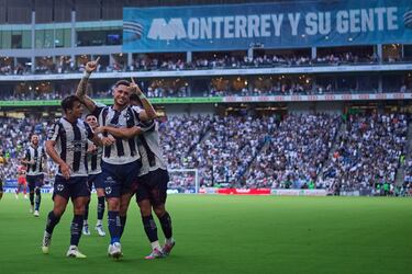 Rayados venció a Mazatlán con el regreso goleador de Lucas Ocampos 