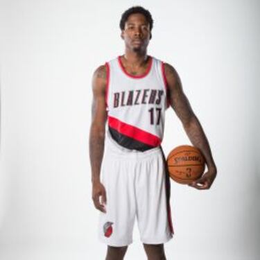 Aldridge, Chandler, Baynes... con sus nuevas equipaciones