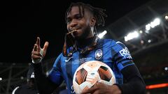 Atalanta's Nigerian forward #11 Ademola Lookman celebrates after winning the UEFA Europa League final football match between Atalanta and Bayer Leverkusen at the Dublin Arena stadium, in Dublin, on May 22, 2024. (Photo by Adrian DENNIS / AFP)