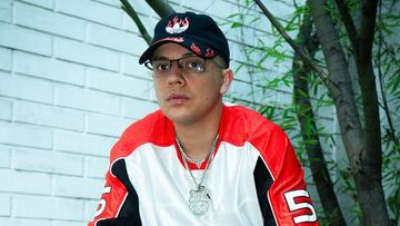 “A los 13 empecé a trabajar en una productora y supe que quería ser DJ... Partí en cumpleaños y carretes de casa”