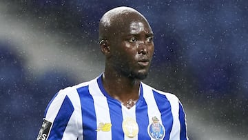 PSG land Porto captain Pereira