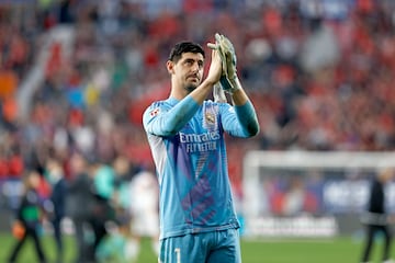 El guardameta belga siempre cumple. En un partido ante un rival que se le complica, evit que Osasuna metiera un gol de jugada.