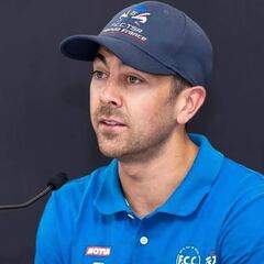 Gino Rea ya abre los ojos