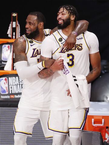 LeBron James, Rajon Rondo, Anthony Davis y compañía salieron en plan demoledor y dieron un duro golpe de autoridad en el marcador.