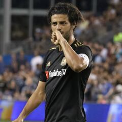 Carlos Vela tiene un patrimonio neto de 20 millones