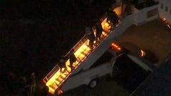 Vídeo: Nicolás Maduro aterriza en Nueva York, baja esposado y resguardado