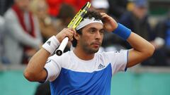 Gonzalo Lama se baja del Challenger II de Santiago