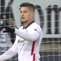 Jovic scores again for Eintracht Frankfurt