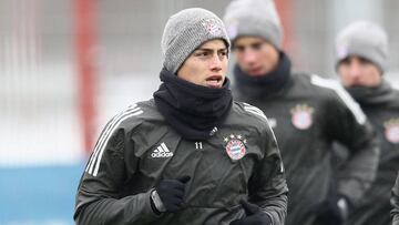 James Rodr&iacute;guez entrena con el Bayern previo al duelo con el PSG. Heynckes lo confirma de nuevo en la titular