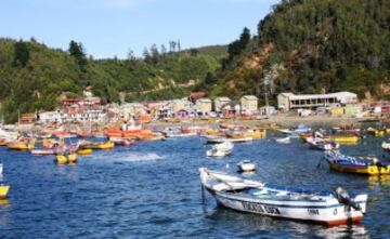 Fútbol tras el Tsunami en Caleta Tumbes