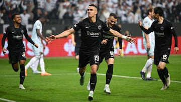 FRANKFURT AM MAIN, GERMANY - MAY 05: Rafael Santos Borre of Eintracht Frankfurt celebrates after scoring their sides first goal during the UEFA Europa League Semi Final Leg Two match between Eintracht Frankfurt and West Ham United at Deutsche Bank Park on