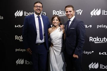 La campeona olímpica con el consejero de Educación, Cultura y Deportes, Amador Pastor, y el director general de Deportes, Carlos Yuste.