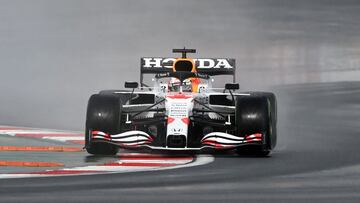Max Verstappen (Red Bull RB16B). Estambul, Turquía. F1 2021.