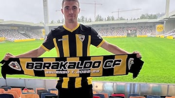 El Castellón cerca de cerrar el fichaje de Pablo Santiago del Barakaldo