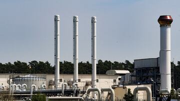 FILE PHOTO: A view shows pipes at the landfall facilities of the 'Nord Stream 1' gas pipeline in Lubmin, Germany, July 21, 2022. REUTERS/Annegret Hilse/File Photo