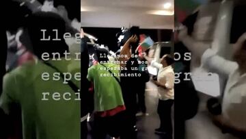 Así fue el 'Hotelazo' de los hinchas al plantel del Cacique