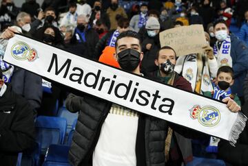 Aficionado del Real Madrid.