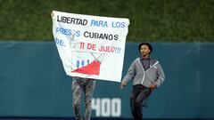 Protester invades the field during the Cuba vs. USA World Baseball Classic semi final
