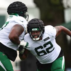 Jets’ Becton could face lengthy layoff after suffering knee injury in practice