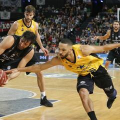 El Iberostar espera su momento para dormir líder en solitario