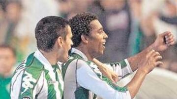 <b>EMPEZÓ LA FIESTA. </b>Una formidable asistencia de Joaquín sirvió para que Tardelli abriera la lata del conjunto holandés. Gran alegría.